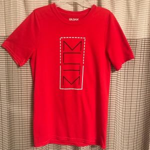 Gildan’s Performance ELITE red t-shirt. Red.